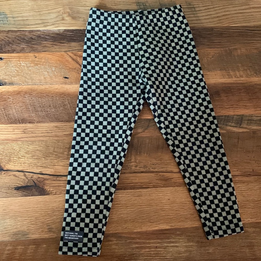 Zara checkered size 6 pants